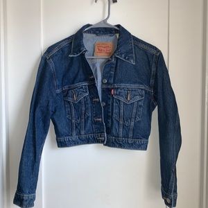 Levi’s Jean Jacket Cropped